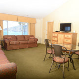 <!-- 241011 --> October 11 to October 18 2024<br>One Bedroom<br>VIEW VARIES<br>San Luis Bay Inn<br>CALI<br>